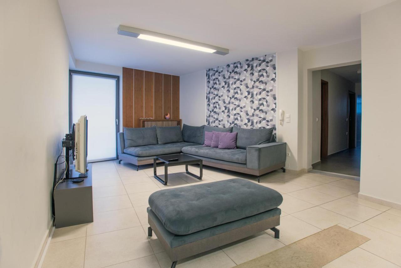 Spacious Fully Equipped 3Bd 2Bath Apt In The Heart Of City With Balconies Ac And Fast Wifi #1 Iraklio Exterior foto